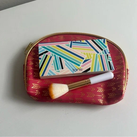 NEW! Tarte Eye & Cheek Palette, makeup brush, and bag - Picture 5 of 6